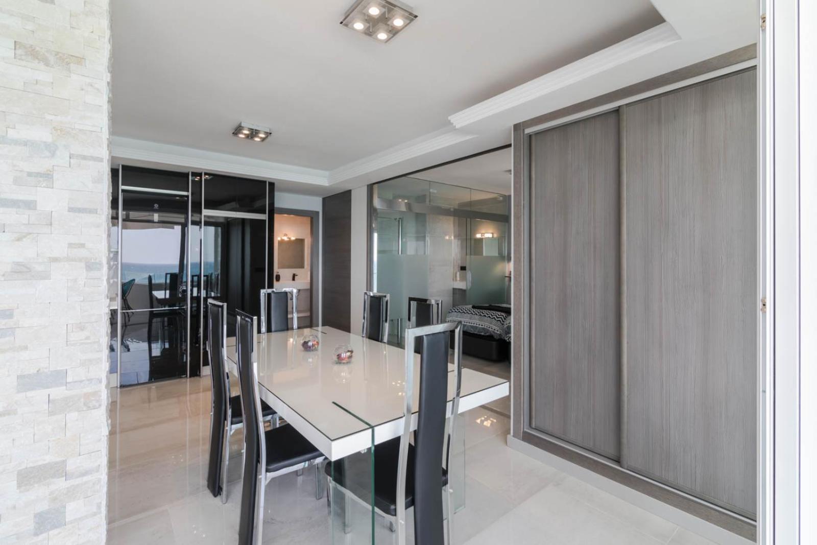 Deluxe Supreme Apartment Малага Екстериор снимка