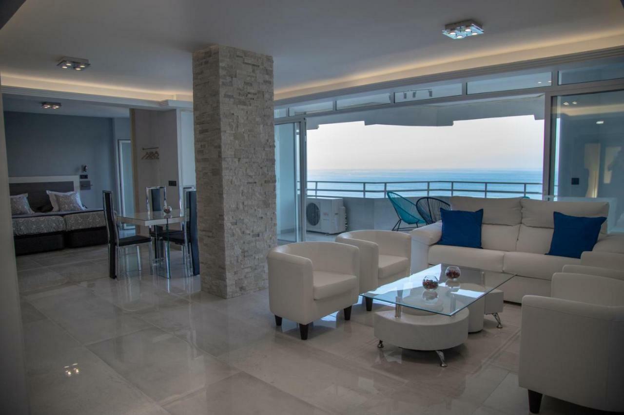 Deluxe Supreme Apartment Малага Екстериор снимка