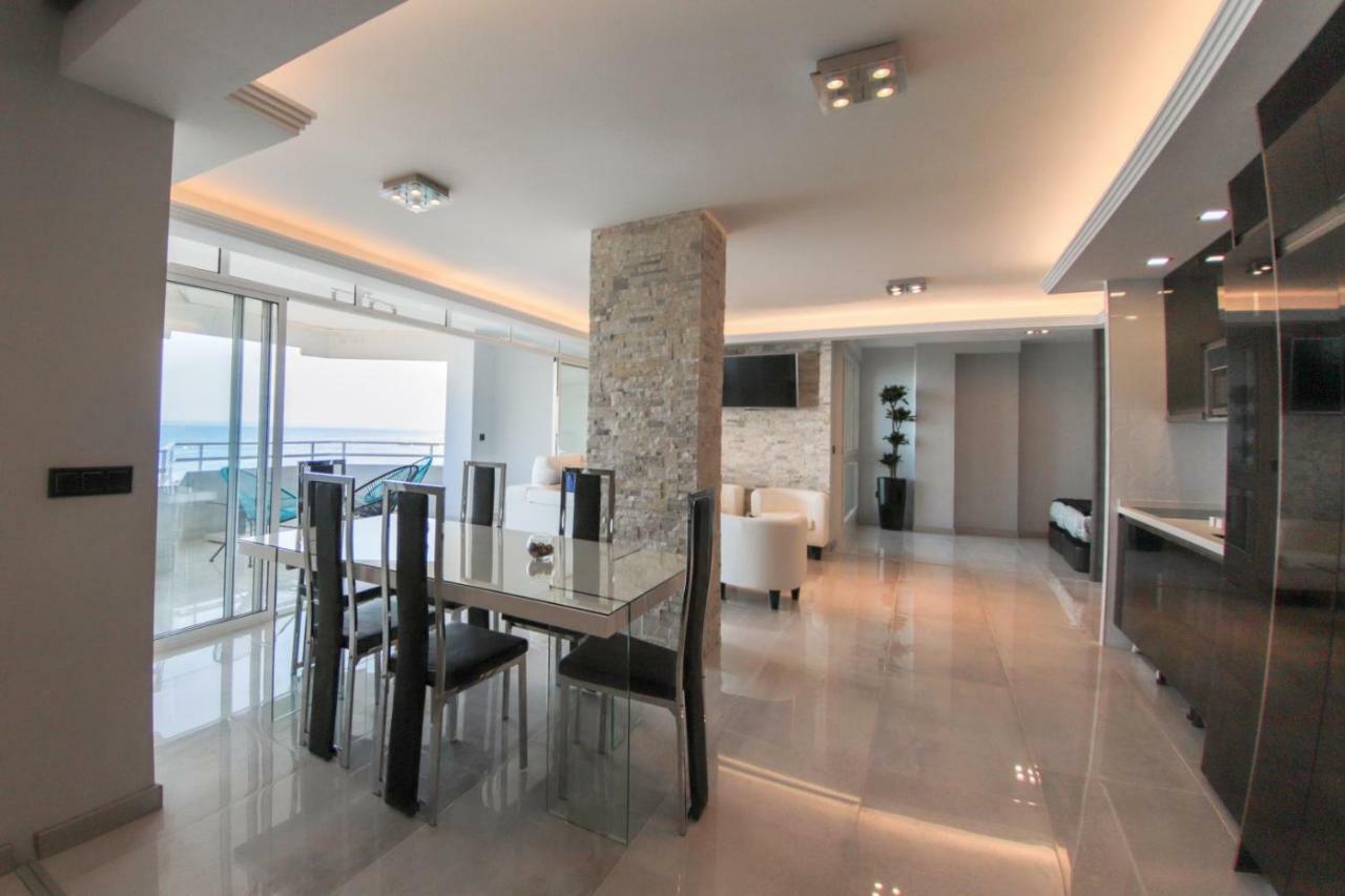 Deluxe Supreme Apartment Малага Екстериор снимка