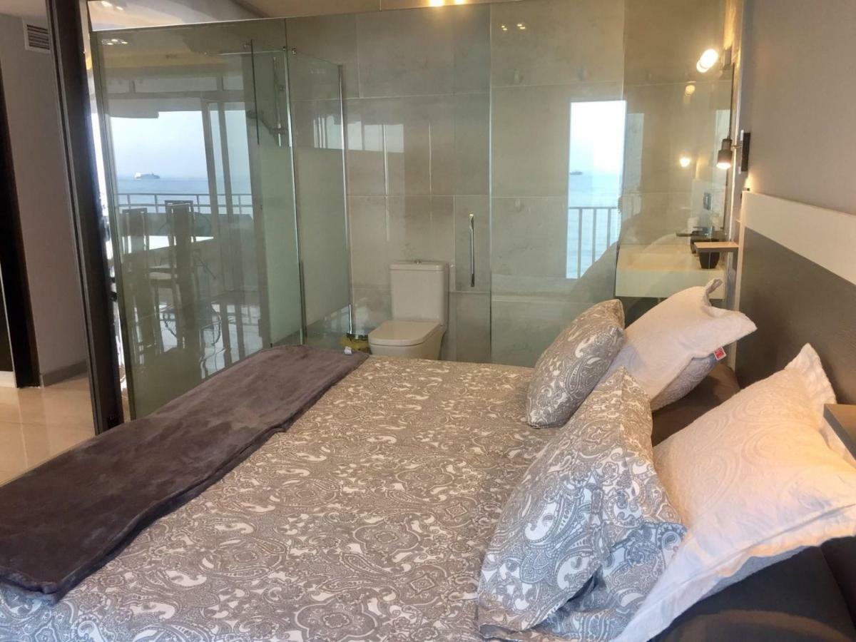 Deluxe Supreme Apartment Малага Екстериор снимка