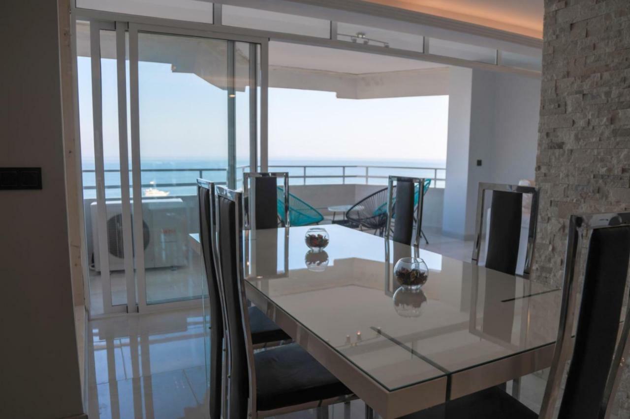 Deluxe Supreme Apartment Малага Екстериор снимка